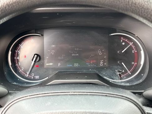 Used 2023 Toyota RAV4 LE AWD/4WD image 23
