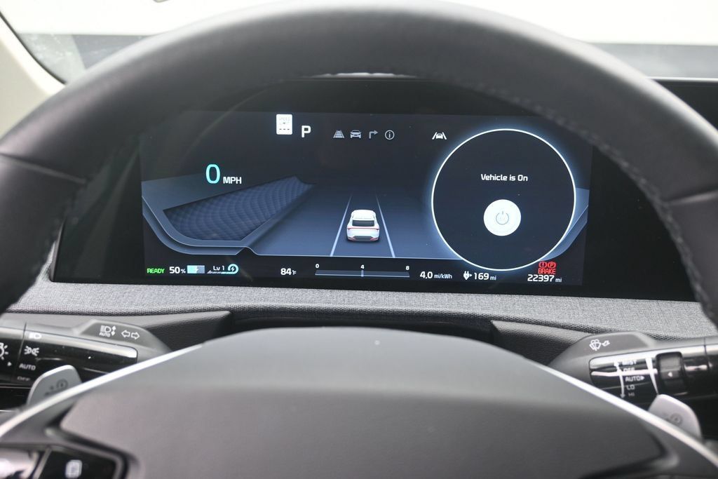 Used 2024 Kia EV6 Light RWD image 11
