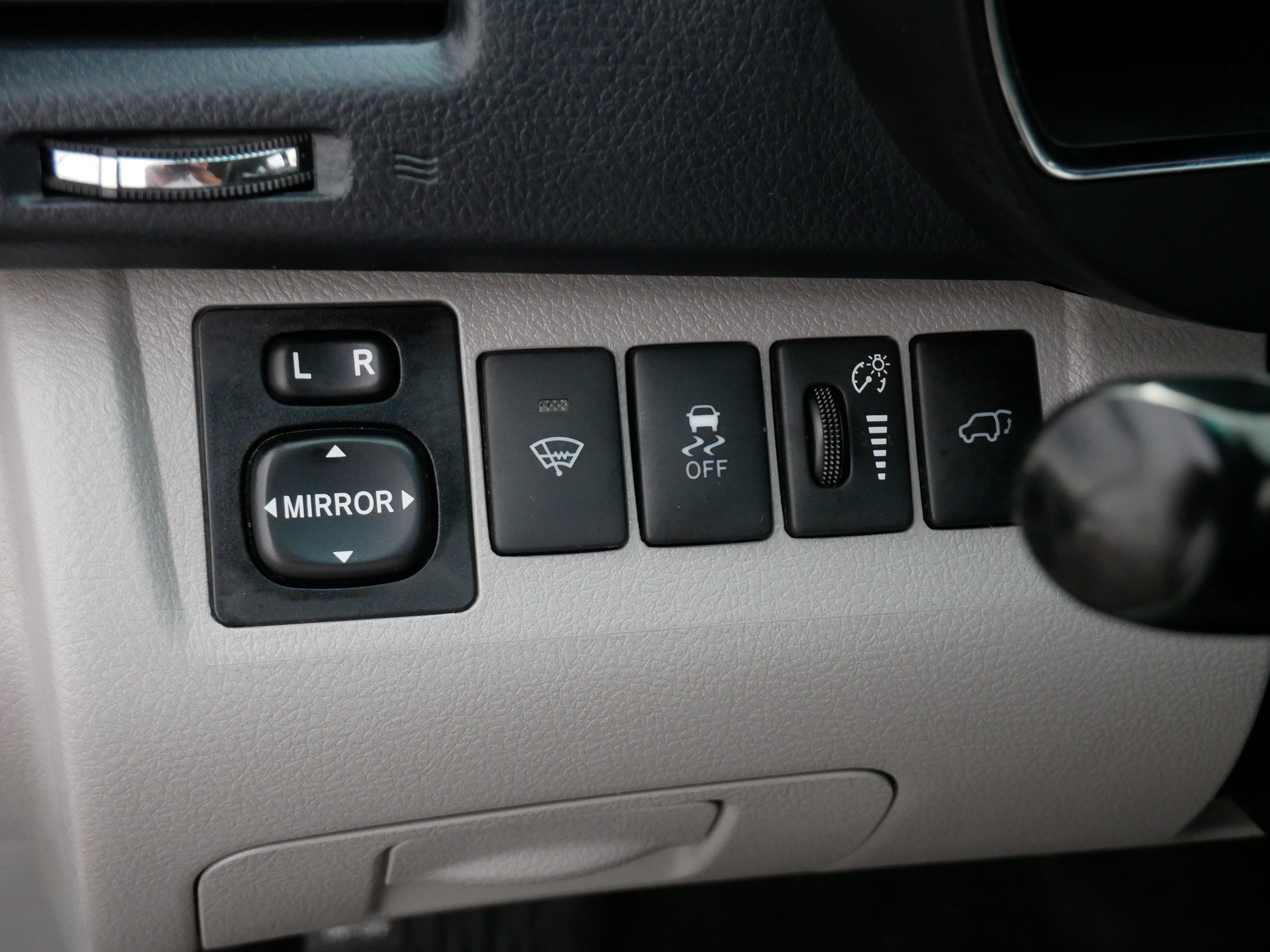 Used 2013 Toyota Highlander SE AWD/4WD image 27