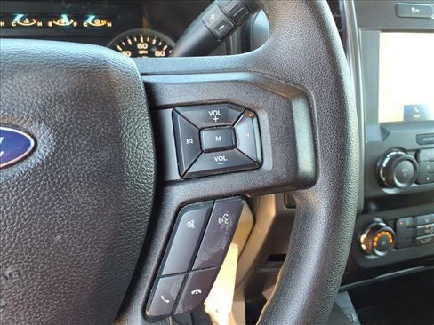 Used 2020 Ford F150 XLT image 17