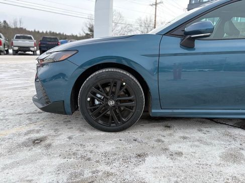 New 2026 Toyota Camry SE image 2