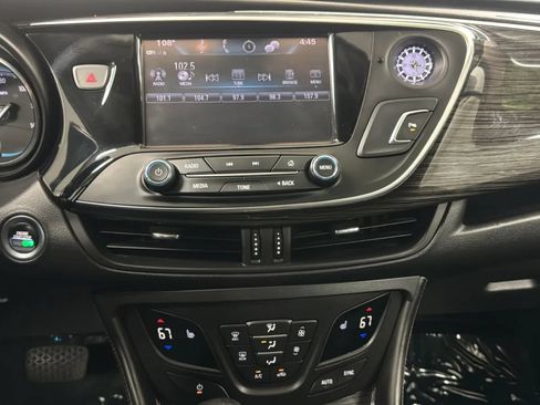 Used 2018 Buick Envision Essence AWD/4WD image 15
