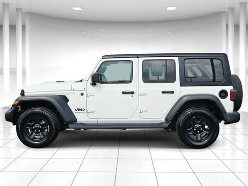 Used 2023 Jeep Wrangler Unlimited Sport AWD/4WD image 2