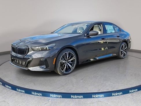 New 2026 BMW 530i xDrive 530i xDrive w/ Executive Package image 1