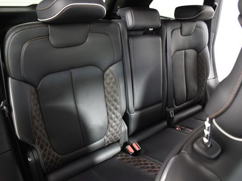 Used 2023 Jeep Grand Cherokee Summit AWD/4WD image 23