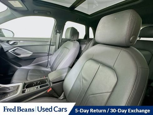 Used 2024 Audi Q3 2.0T Premium image 21