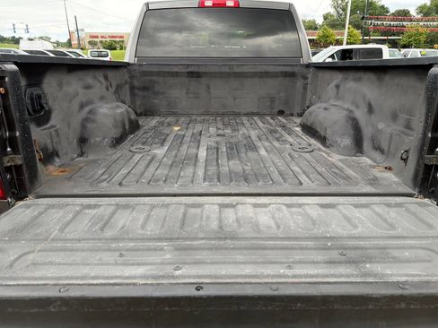 Used 2016 RAM 2500 Tradesman w/ Chrome Appearance Group AWD/4WD image 25
