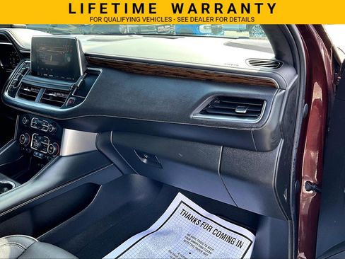 Used 2022 Chevrolet Tahoe Premier AWD/4WD image 17
