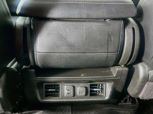 Used 2020 Chevrolet Silverado 1500 LT w/ All-Star Edition AWD/4WD image 26