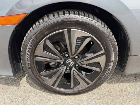 Used 2017 Honda Civic EX image 7