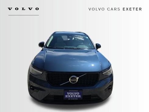 New 2026 Volvo XC40 B5 Plus w/ Climate Package AWD/4WD image 2