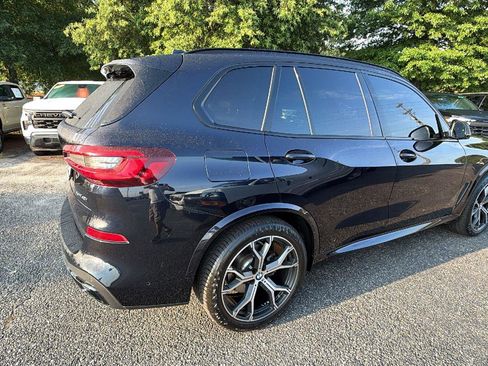 Used 2022 BMW X5 xDrive40i w/ M Sport Package AWD/4WD image 9