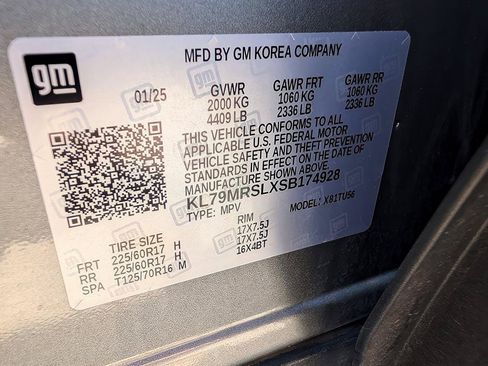 Used 2025 Chevrolet TrailBlazer LT AWD/4WD image 32
