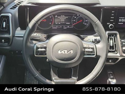 Used 2023 Kia Sorento S w/ Panoramic Sunroof Package FWD image 23