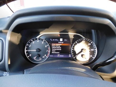 Certified 2022 Nissan Titan SV w/ SV Convenience Package image 16