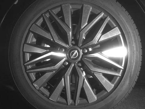 Used 2025 Nissan Altima 2.5 SV image 12