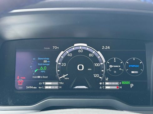 Certified 2025 Toyota Sequoia Platinum AWD/4WD image 30