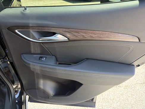 Certified 2023 Buick Envision Avenir FWD image 17