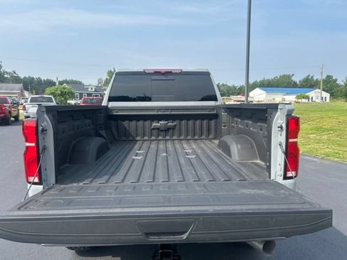 Used 2024 Chevrolet Silverado 2500 LT w/ Z71 Sport Edition AWD/4WD image 9
