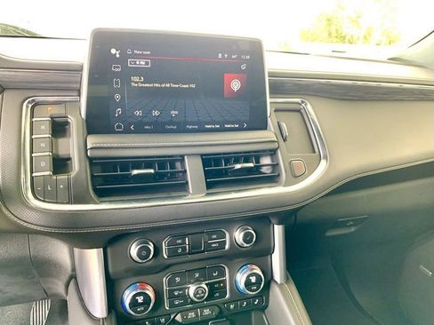 Used 2023 GMC Yukon SLT image 18