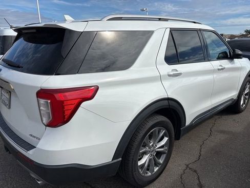 Certified 2022 Ford Explorer Limited w/ Class IV Trailer Tow Package image 4