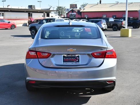 Used 2024 Chevrolet Malibu LT image 7