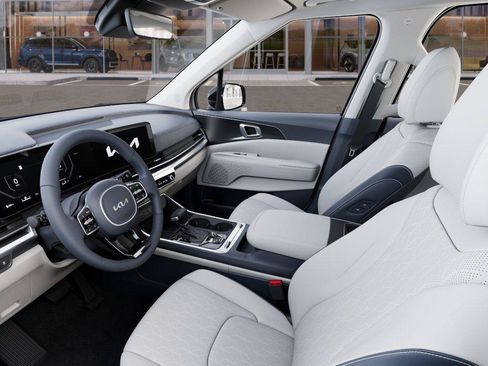 New 2026 Kia Carnival SX w/ SX Dark Edition Package FWD image 17