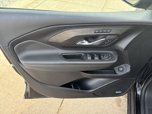 Used 2021 GMC Terrain SLT w/ Infotainment Package II image 10