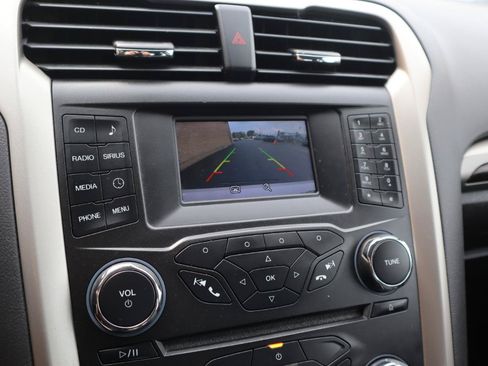 Used 2015 Ford Fusion SE w/ Equipment Group 202A FWD image 20