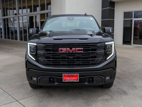 New 2026 GMC Sierra 1500 Elevation w/ Elevation Premium Package image 2