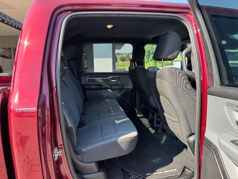Used 2022 RAM 1500 Big Horn AWD/4WD image 12