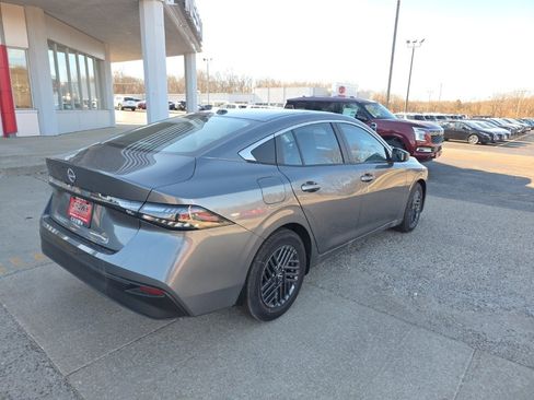 New 2026 Nissan Sentra SV image 3