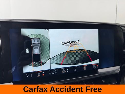 Used 2024 Chevrolet Silverado 1500 LTZ w/ LTZ Convenience Package II image 3