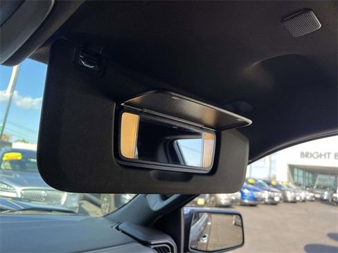 Used 2022 GMC Sierra 1500 SLT image 33