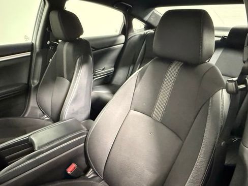 Used 2019 Honda Civic Sport image 24