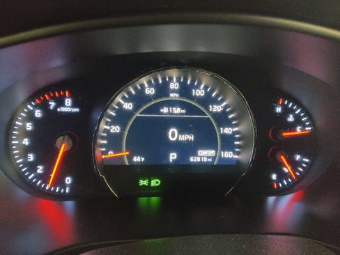 Used 2019 Kia Sorento SX image 23