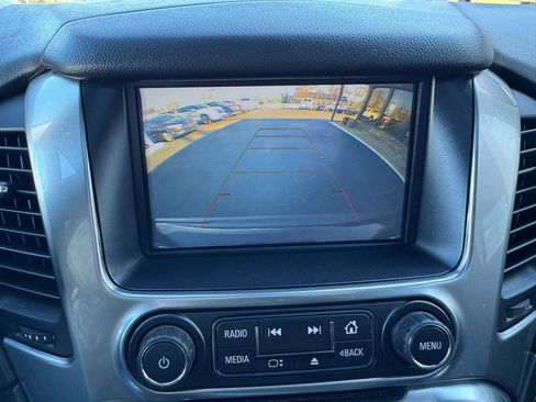 Used 2020 Chevrolet Tahoe LT image 21