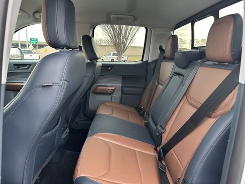 Used 2023 Ford Maverick Lariat w/ Lariat Luxury Package image 24