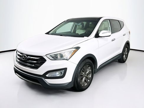Used 2013 Hyundai Santa Fe Sport image 3