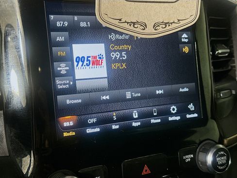 Used 2021 RAM 1500 Limited image 19