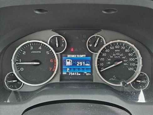 Used 2017 Toyota Tundra 1794 Edition AWD/4WD image 10