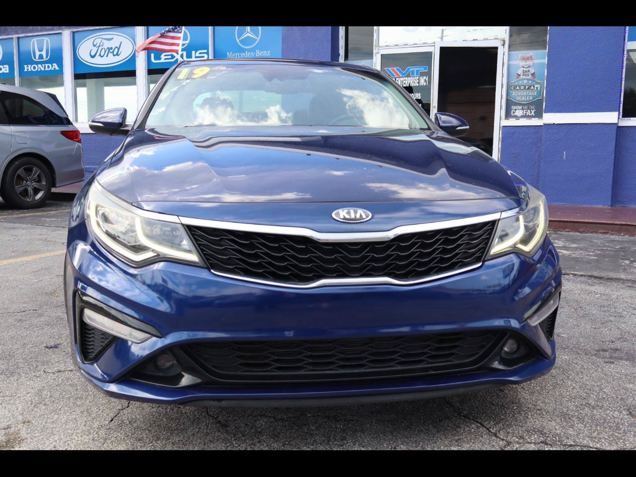 Used 2019 Kia Optima S FWD image 3