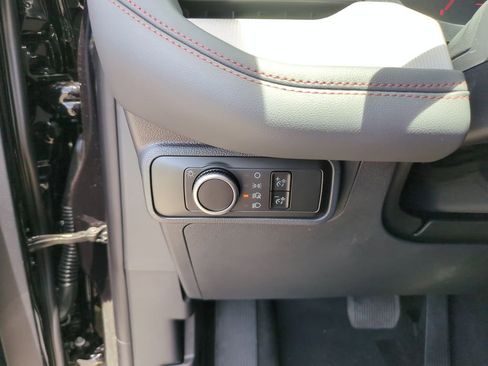 New 2026 Ford Explorer Active RWD image 25
