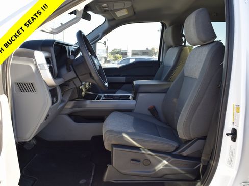 Used 2025 Ford F250 XLT w/ FX4 Off-Road Package image 3