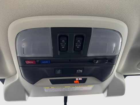 Used 2018 Subaru Impreza 2.0i Limited AWD/4WD image 34