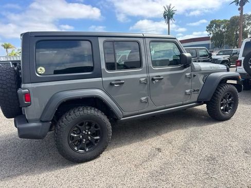 Used 2022 Jeep Wrangler Unlimited Sport AWD/4WD image 5
