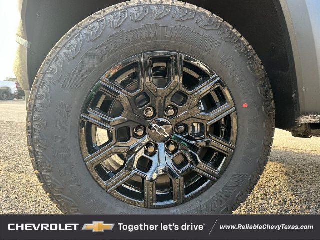 Used 2026 Chevrolet Colorado Trail Boss AWD/4WD image 10