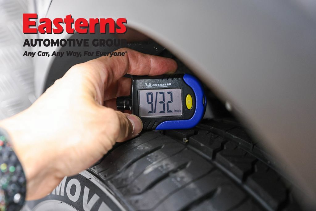 Used 2023 Mitsubishi Outlander SE AWD/4WD image 29