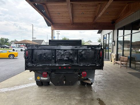 Used 2018 Ford F550 4x4 Regular Cab Super Duty image 13