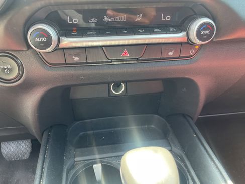 Used 2025 MAZDA CX-50 AWD 2.5 Hybrid w/ Premium Pkg image 15
